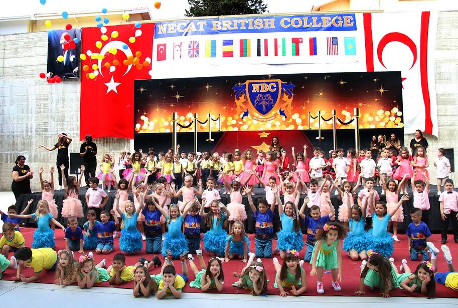 Necat British College,23 Nisan Ulusal Egemenlik ve ocuk Bayramn eitli etkinliklerle kutlamaya balad
